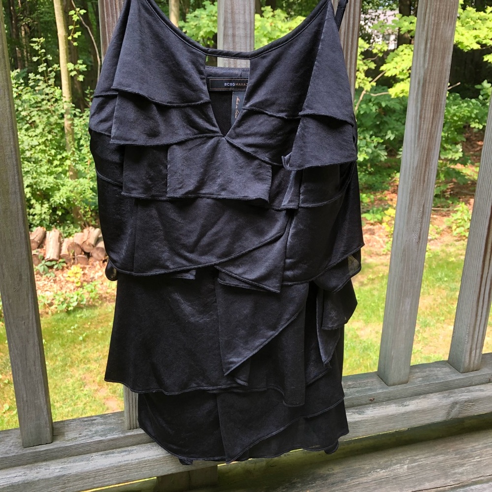 BCBG Max Azria Black Layer Ruffle Keyhole Top-XS